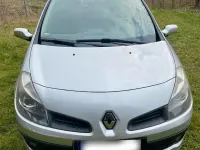 Gebraucht Renault Clio III 90 PS (66 kW) 2006 Silber Kleinwagen