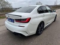 Usado BMW 330 Performance 252 HP (185 kW) 2019 Branco Sedan