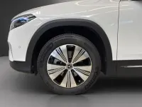 Gebraucht Mercedes EQB300 Progressive 167 kW (228 PS) 2025 Weiß SUV