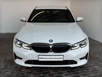 Gebraucht BMW 320e Advantage 204 PS (150 kW) 2022 Weiß Limousine