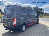 Gebraucht Ford Transit Trend 170 PS (125 kW) 2024 Grau Limousine