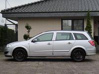 Gebraucht Opel Astra Edition 105 PS (77 kW) 2007 Silber Kombi