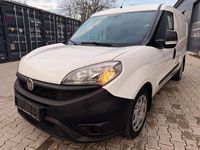Gebraucht Fiat Doblò Basis 105 PS (77 kW) 2016 Weiß Van / Kleinbus