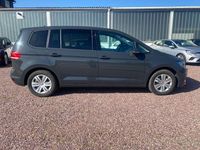 Gebraucht VW Touran Trendline 116 PS (85 kW) 2018 Grau Van / Kleinbus