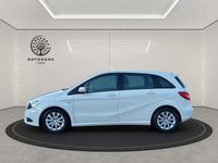 Gebraucht Mercedes B180 109 PS (80 kW) 2012 Weiß Van / Kleinbus