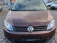 Gebraucht VW Sharan Sound 150 PS (110 kW) 2017 Braun Van / Kleinbus