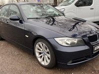 Gebraucht BMW 318 129 PS (94 kW) 2005 Blau Limousine