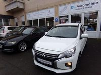 Gebraucht Mitsubishi Space Star Basis 71 PS (52 kW) 2021 Weiß Limousine