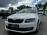 Gebraucht Skoda Octavia Elegance 105 PS (77 kW) 2014 Weiß Kombi