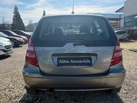 Gebraucht Mercedes A150 95 PS (69 kW) 2005 Kometgrau Kleinwagen