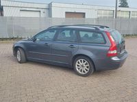 Używany Volvo V50 140 KM (102 kW) 2005 Szary Kombi