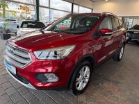 Gebraucht Ford Kuga Titanium 150 PS (110 kW) 2019 Rot SUV