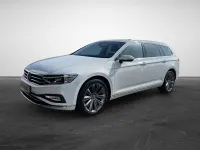Gebraucht VW Passat Elegance 150 PS (110 kW) 2023 Weiß (gletscherweiß metallic) Kombi