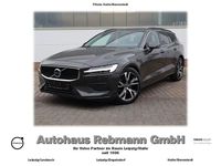 Gebraucht Volvo V60 Core 163 PS (119 kW) 2024 Grau Kombi