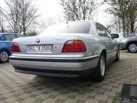 Gebraucht BMW 740 286 PS (210 kW) 1994 Silber Limousine