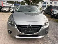 Gebraucht Mazda 3 Center-Line 150 PS (110 kW) 2015 Plutossilber metallic Limousine