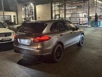 Gebraucht Porsche Cayenne Turbo 500 PS (367 kW) 2011 Grau SUV