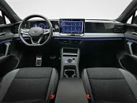 Gebraucht VW Tiguan Goal 150 PS (110 kW) 2025 Rot SUV