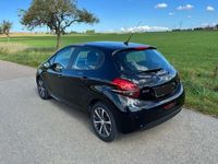 gebraucht Peugeot 208 PureTech 82 Start