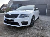 Gebraucht Skoda Octavia RS 184 PS (135 kW) 2015 Weiß Kleinwagen
