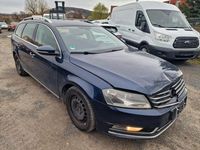 Gebraucht VW Passat Highline 170 PS (125 kW) 2011 Blau Kombi