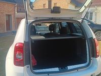 Gebraucht Dacia Duster 105 PS (77 kW) 2012 Weiß SUV