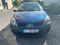 Usata Renault Clio II 75 CV (55 kW) 2005 Blu Utilitaria