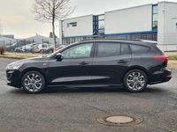 Gebraucht Ford Focus ST-Line X 116 PS (85 kW) 2025 Schwarz Limousine