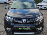 Gebraucht Dacia Sandero Prestige 90 PS (66 kW) 2017 Schwarz SUV