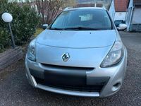 Gebraucht Renault Clio GrandTour 88 PS (64 kW) 2012 Grau Kombi