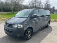 Gebraucht VW Caravelle 179 PS (131 kW) 2013 Grau Van