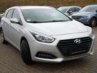 Gebraucht Hyundai i40 Style 141 PS (103 kW) 2016 Grau Kombi