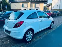 Gebraucht Opel Corsa Edition 60 PS (44 kW) 2010 Weiß Kleinwagen