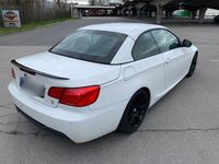 gebraucht BMW 318 Cabriolet i E93 M-Sportpaket ab Werk Navi Leder