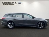 Gebraucht Ford Focus Titanium 120 PS (88 kW) 2022 Grau Kombi
