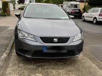 Używany Seat Leon ST Reference 110 KM (80 kW) 2015 Szary Kombi