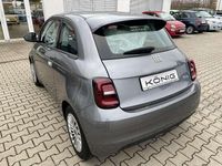 Gebraucht Fiat 500e 86 kW (118 PS) 2023 Mineral grau (6fx) Kleinwagen