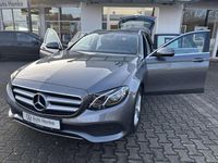 Gebraucht Mercedes E200 Avantgarde 184 PS (135 kW) 2017 Selenitgrau Kombi