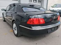 Gebraucht VW Phaeton 239 PS (175 kW) 2009 Tarantellaschwarz Limousine