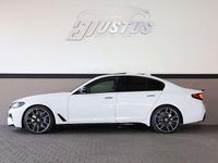 Gebraucht BMW 550 462 PS (339 kW) 2018 Alpinweiß iii (300) Limousine