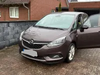 Używany Opel Zafira 110 KM (80 kW) 2017 Brązowy Minivan