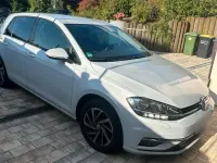 Gebraucht VW Golf VII 110 PS (80 kW) 2018 Weiß Limousine
