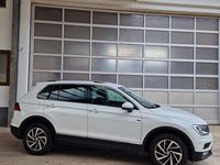 Gebraucht VW Tiguan Team 150 PS (110 kW) 2018 Weiß SUV