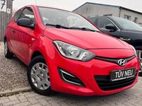 Gebraucht Hyundai i20 Edition 86 PS (63 kW) 2013 Rot Kleinwagen