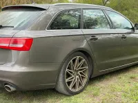 Gebraucht Audi A6 204 PS (150 kW) 2012 Andere farben Kombi
