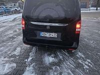 Gebraucht Mercedes V220 Exclusive 163 PS (119 kW) 2016 Van / Kleinbus