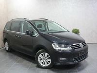 Gebraucht VW Sharan Comfortline 150 PS (110 kW) 2020 Deep black metallic Van / Kleinbus