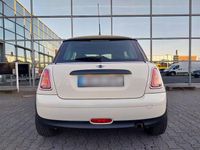 Second-hand Mini ONE 98 CP (72 kW) 2010 Alb Hatchback