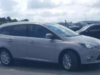 Gebraucht Ford Focus 140 PS (102 kW) 2014 Grau Kombi