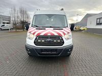 Gebraucht Ford Transit Trend 170 PS (125 kW) 2018 Weiß Limousine